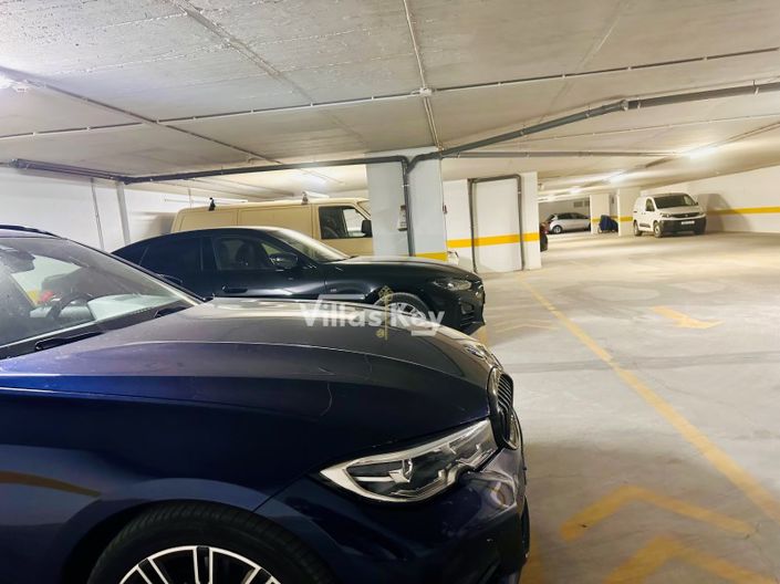 Image No.30-4 Bed Apartment for sale