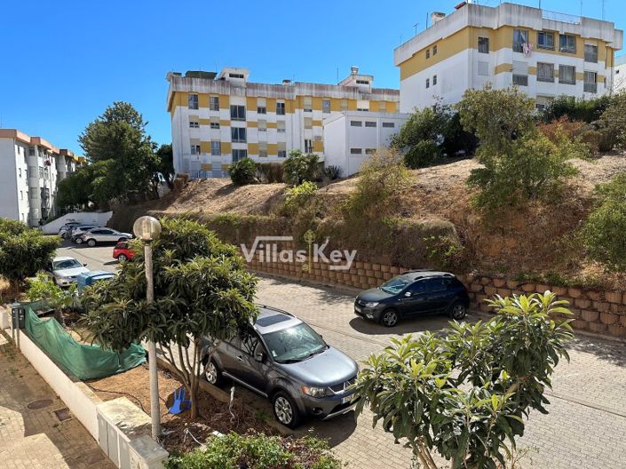 Image No.14-3 Bed Apartment for sale