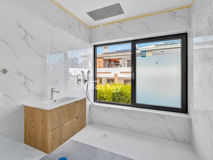 Image No.14-Maison de 3 chambres à vendre à Lagos