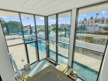 ideeeb7f01-0000-0500-0000-00001797375b