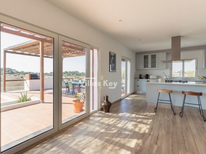 Image No.21-5 Bed Farmhouse for sale