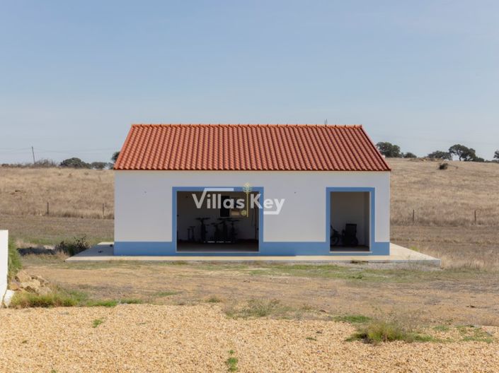 Image No.38-5 Bed Farmhouse for sale