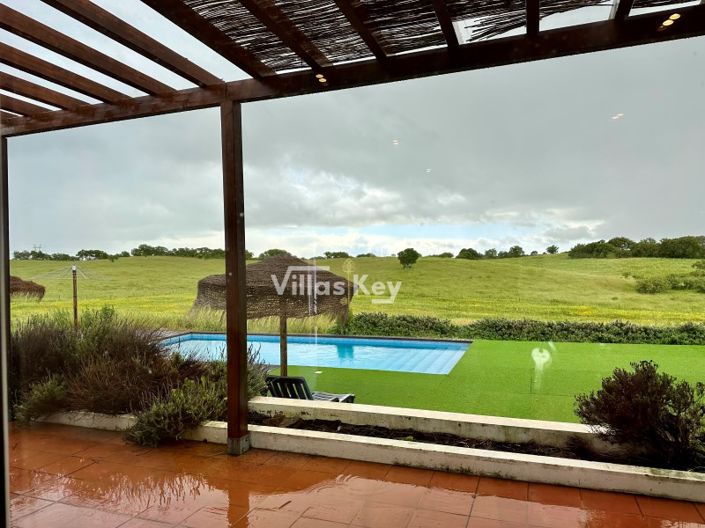 Image No.58-5 Bed Farmhouse for sale