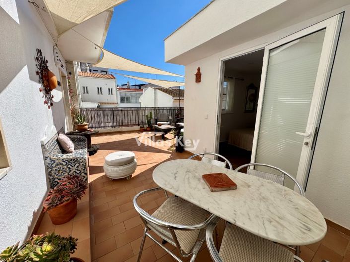 Image No.9-2 Bed Apartment for sale