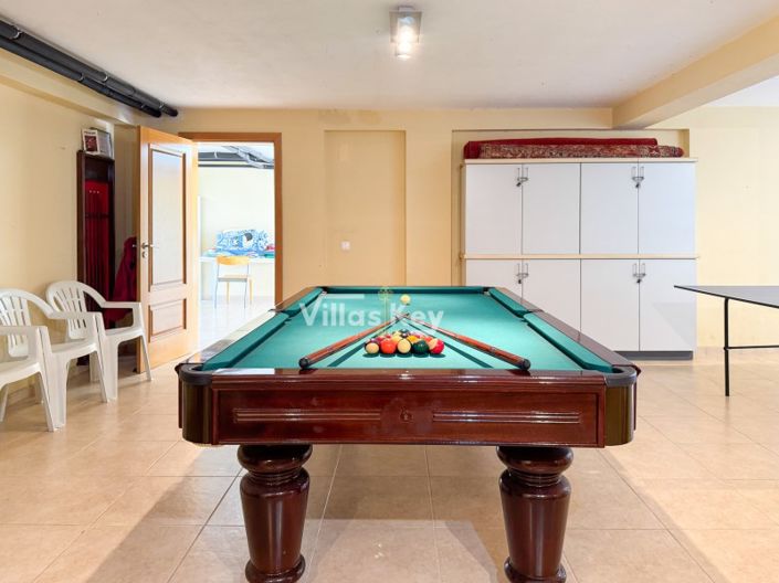 Image No.21-4 Bed House for sale