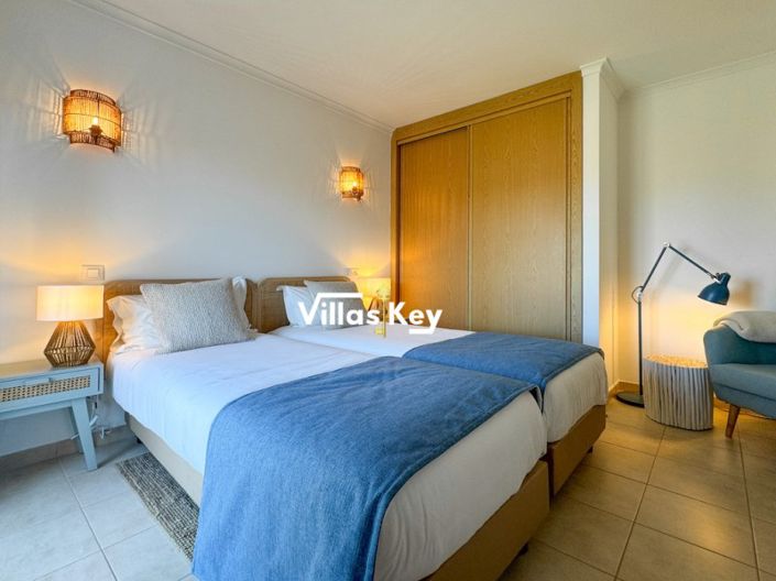 Image No.28-3 Bed House for sale