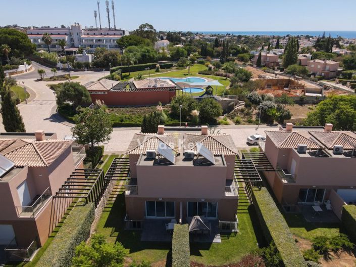 Image No.42-3 Bed House for sale