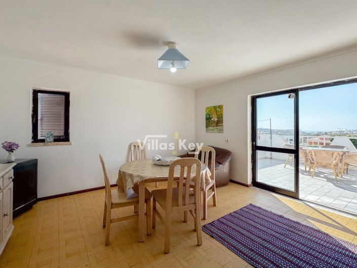 Image No.20-4 Bed House for sale