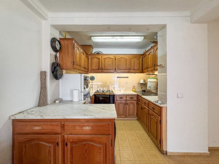 Image No.11-4 Bed House for sale