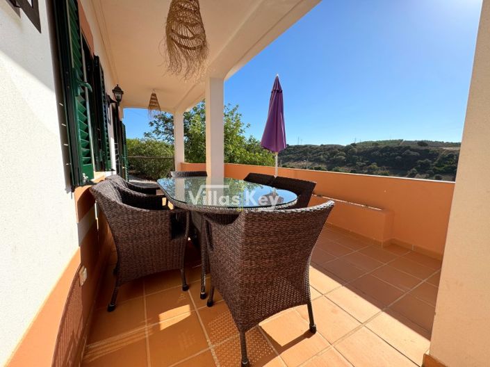 Image No.11-2 Bed House for sale