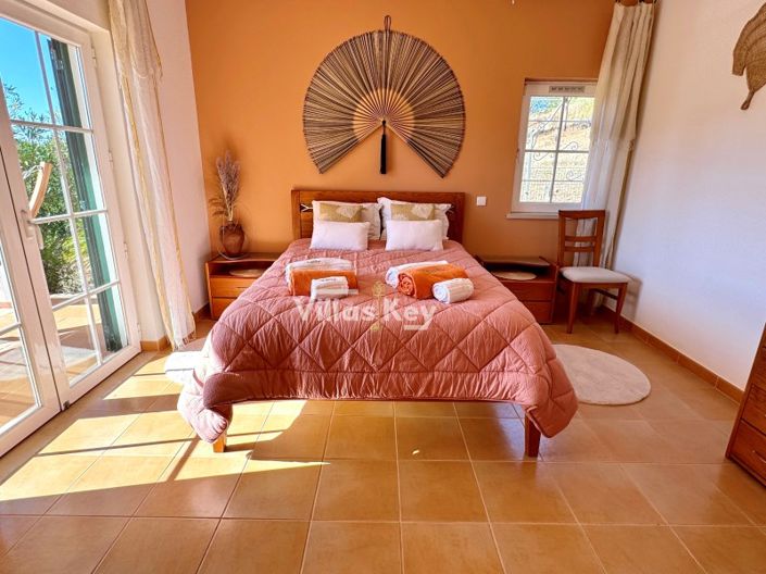 Image No.14-2 Bed House for sale