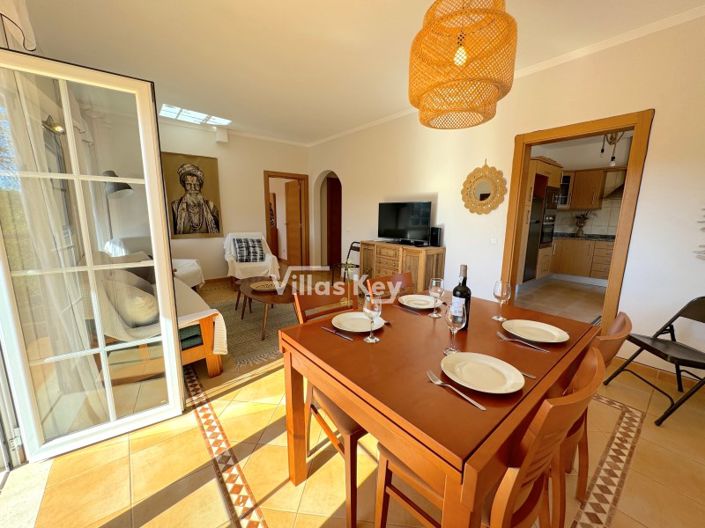 Image No.7-2 Bed House for sale