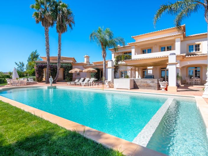 Image No.2-4 Bed House for sale