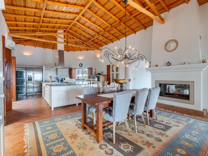 Image No.11-4 Bed House for sale