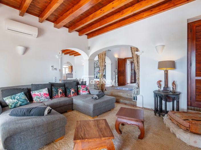 Image No.13-4 Bed House for sale