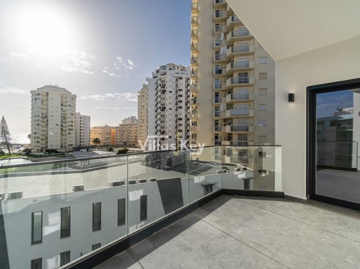 Image No.8-2 Bed Apartment for sale