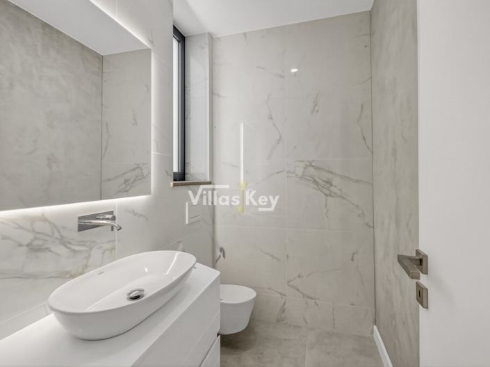 Image No.16-Maison de 4 chambres à vendre à Lagos