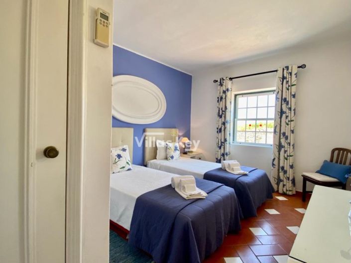 Image No.14-12 Bed Apartment for sale