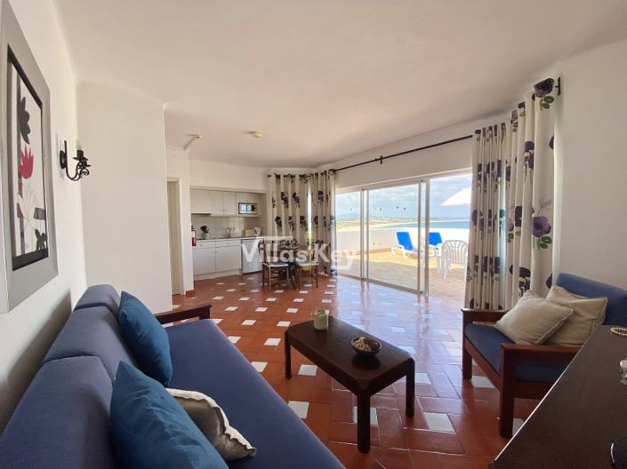 Image No.8-12 Bed Apartment for sale