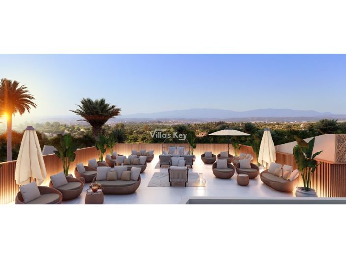 Image No.1-4 Bed Apartment for sale