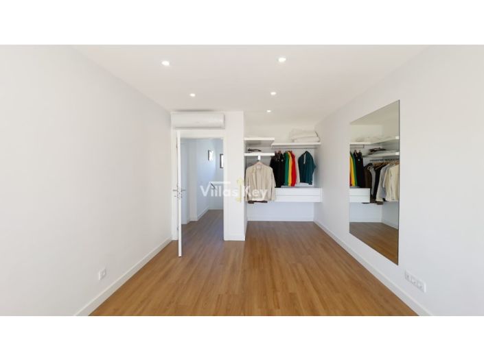 Image No.19-2 Bed House for sale