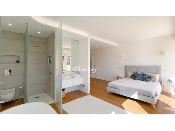 Image No.26-2 Bed House for sale