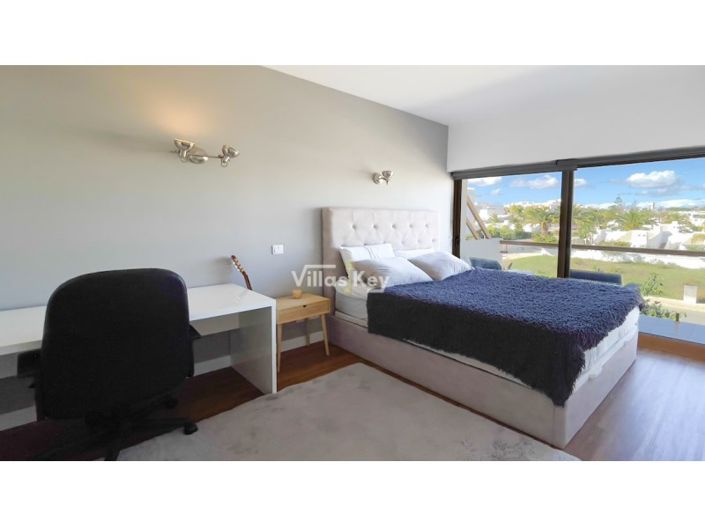 Image No.28-2 Bed House for sale