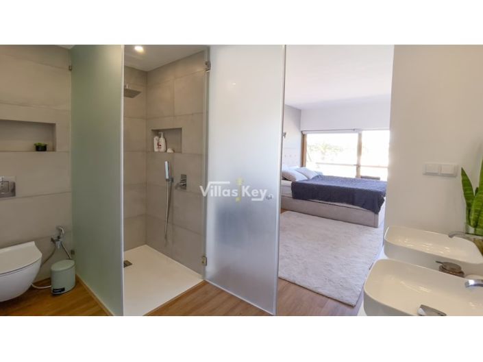 Image No.34-2 Bed House for sale