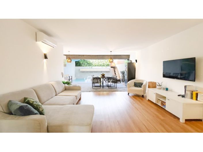 Image No.41-2 Bed House for sale