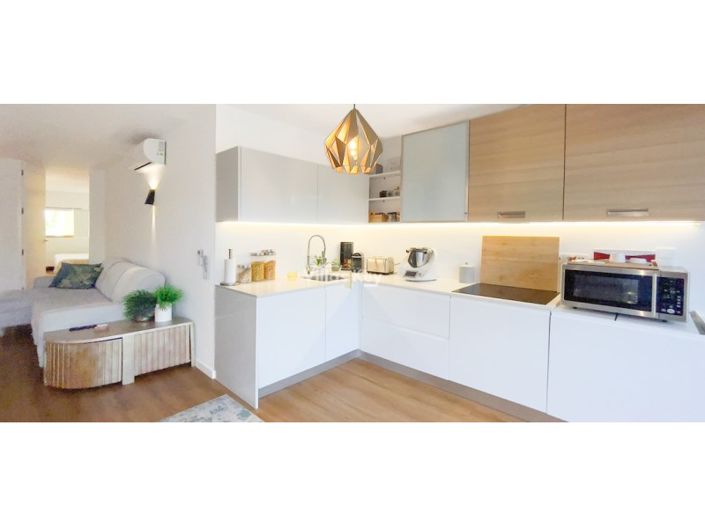 Image No.43-2 Bed House for sale