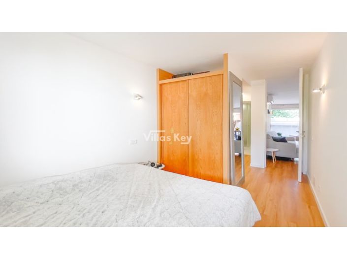 Image No.44-2 Bed House for sale