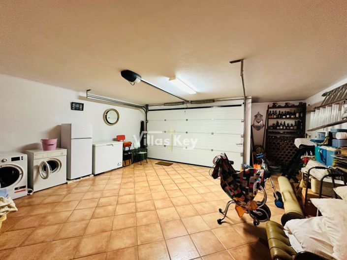 Image No.43-4 Bed House for sale