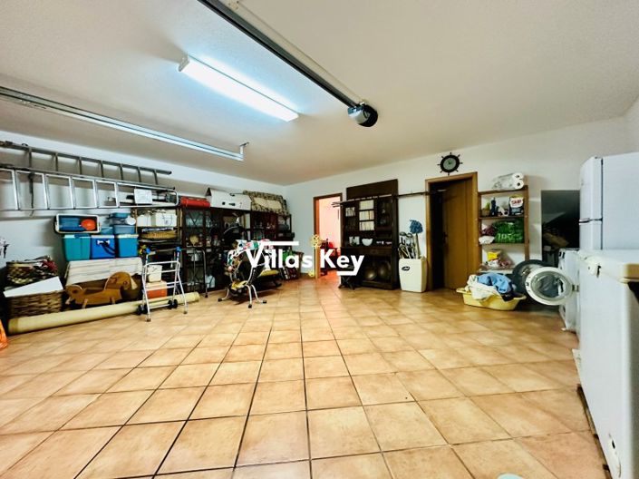 Image No.44-4 Bed House for sale