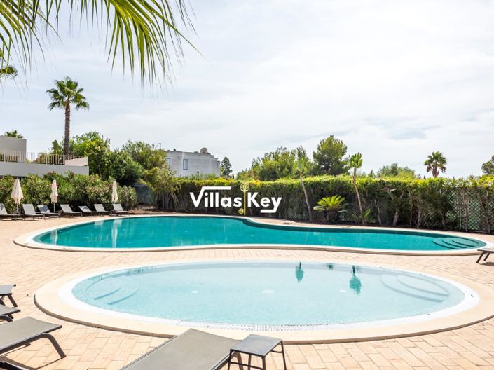 Image No.48-2 Bed House for sale