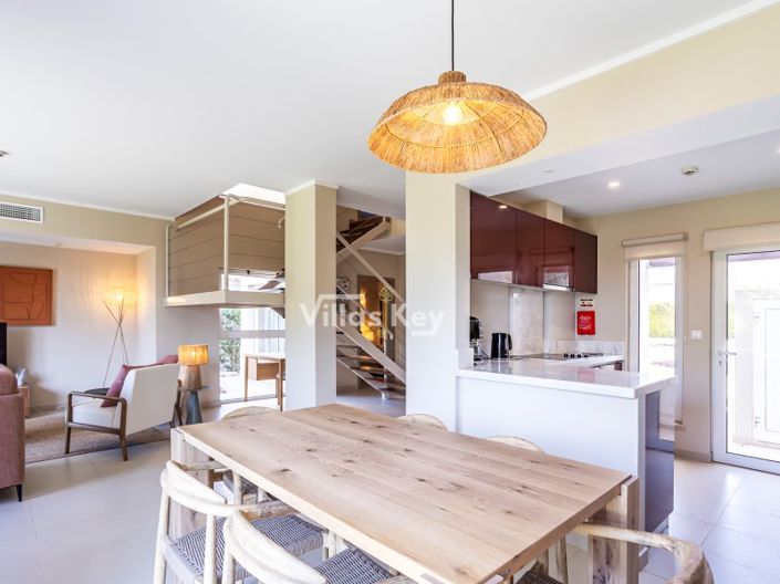 Image No.7-2 Bed House for sale