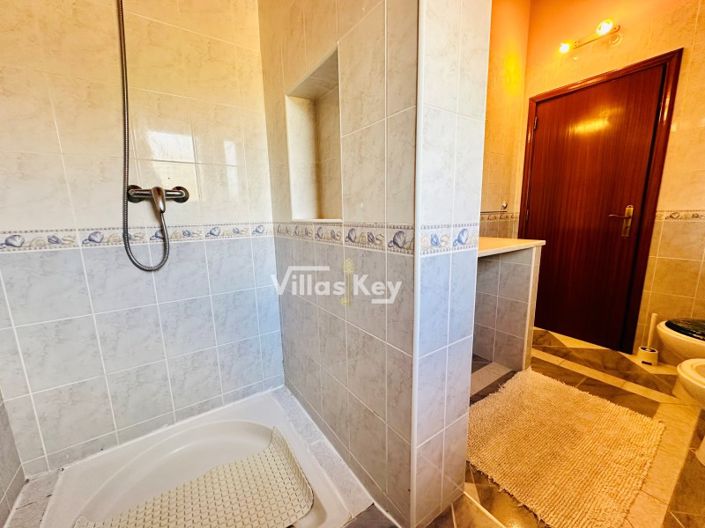 Image No.22-8 Bed Farmhouse for sale