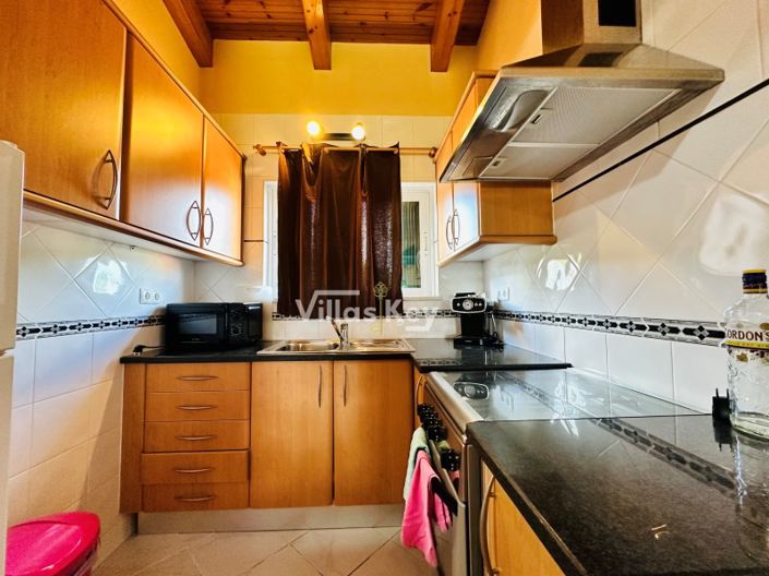 Image No.34-8 Bed Farmhouse for sale