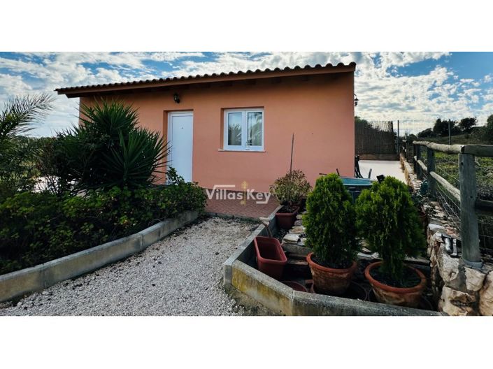 Image No.49-8 Bed Farmhouse for sale