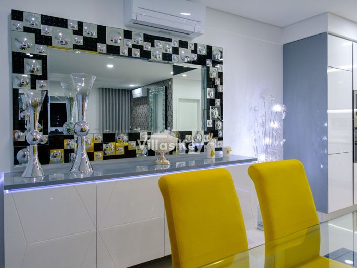 Image No.8-4 Bed House for sale