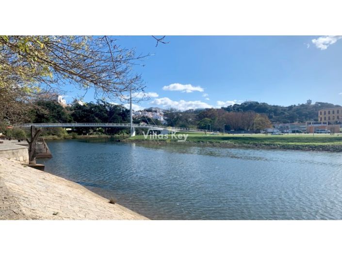 Image No.22-3 Bed Farmhouse for sale