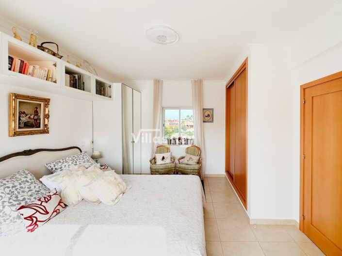 Image No.17-3 Bed Apartment for sale