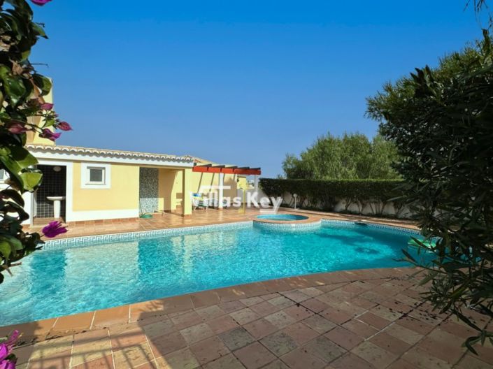 Image No.29-3 Bed Apartment for sale