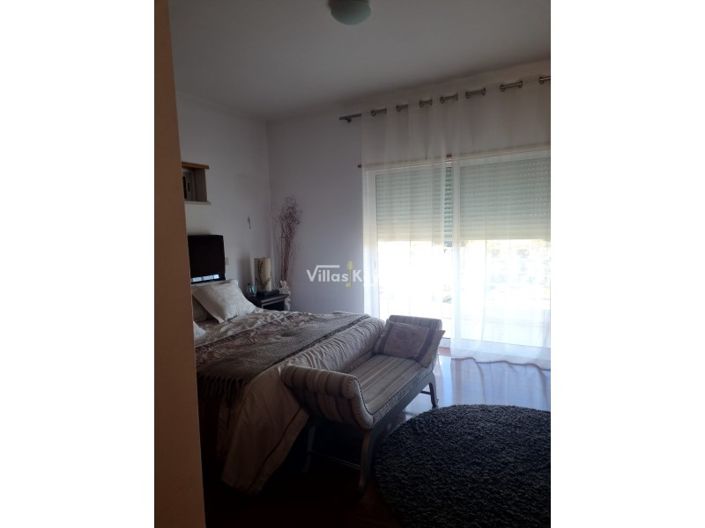 Image No.29-4 Bed House for sale