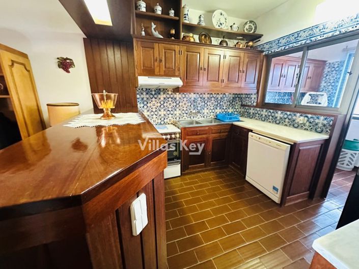 Image No.23-5 Bed House for sale