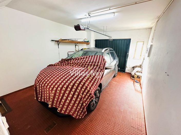 Image No.35-5 Bed House for sale