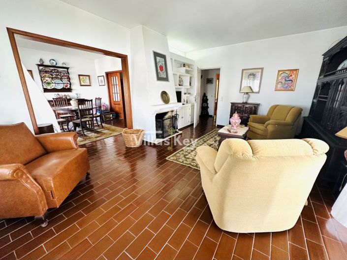 Image No.4-5 Bed House for sale