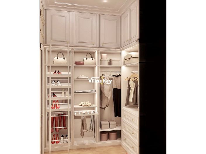 Image No.30-4 Bed House for sale