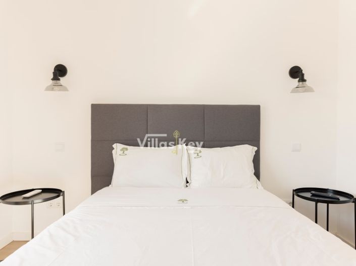 Image No.26-5 Bed Farmhouse for sale