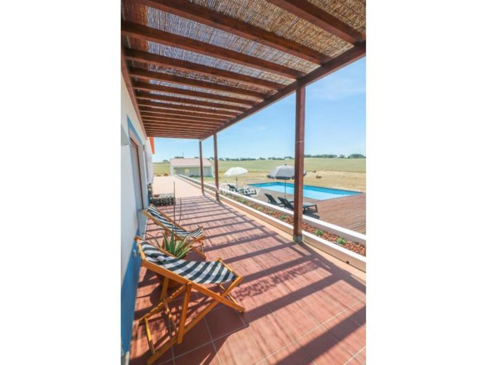 Image No.41-5 Bed Farmhouse for sale