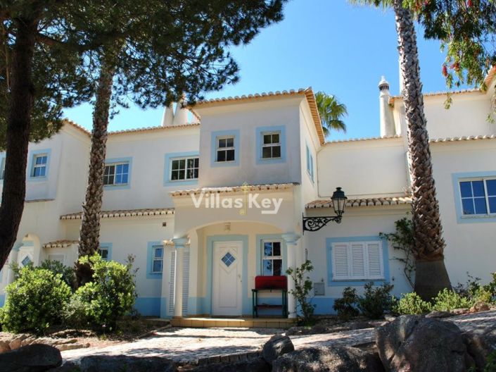 Image No.1-3 Bed House for sale